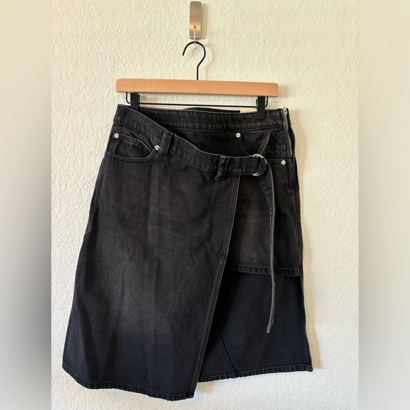 Free People On Tour Denim Wrap Skirt Size 29 - Picture 4 of 5